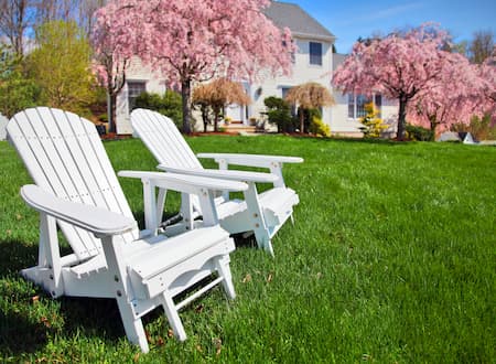 The Benefits of Organic Lawn Fertilization